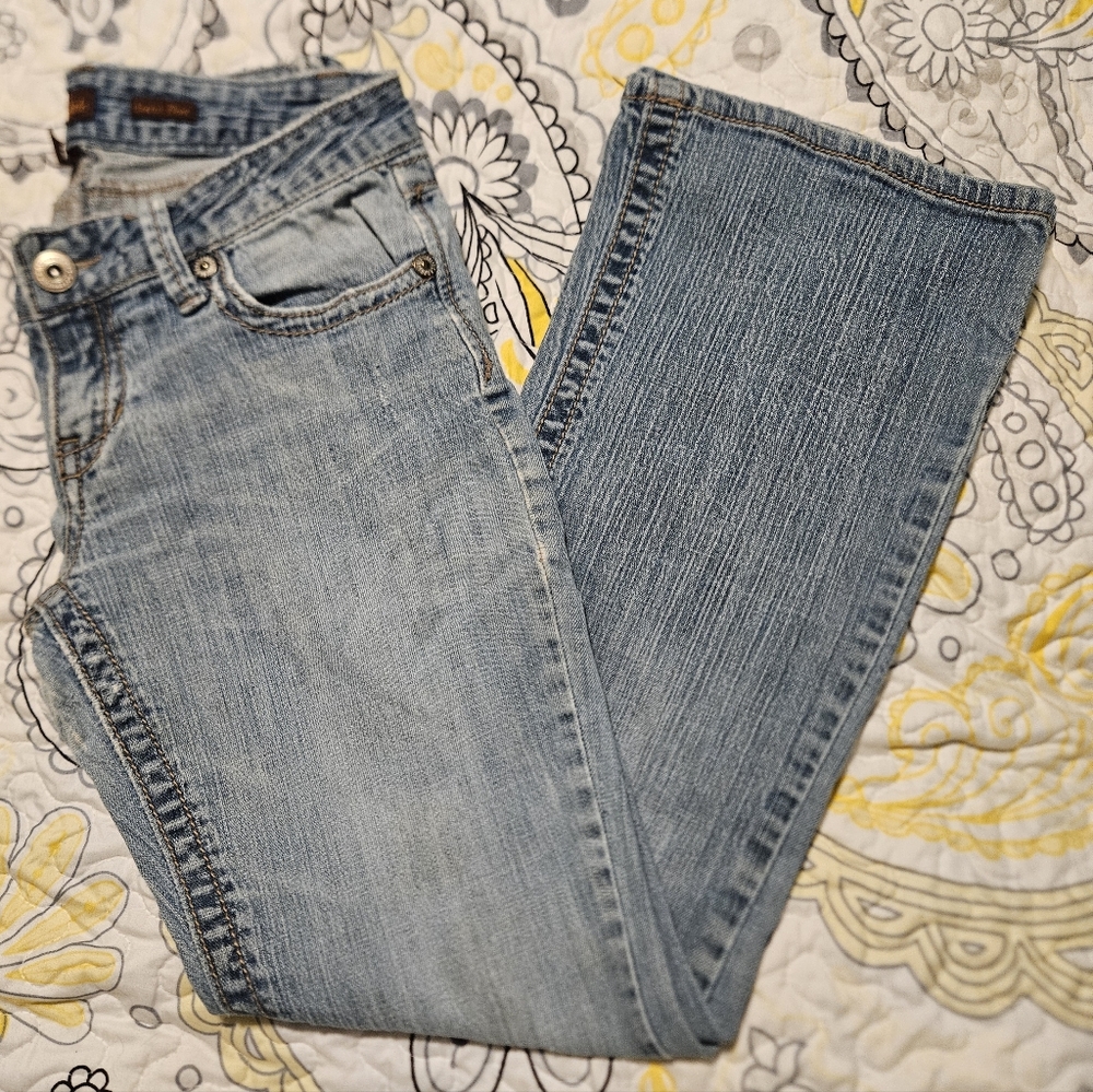 Aeropostale Women's Stretch Boot Jeans - Size 3/4 Short